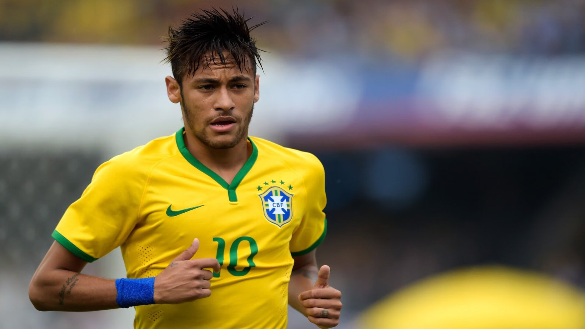 瑞·弗兰：他凭借出色的防守反应和敏锐的进攻嗅觉，总能在关键时刻做出决定性贡献